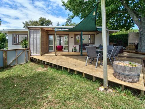 1/99 Konini Road, Titirangi