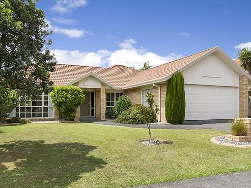 10 Ambleside Drive, Northpark