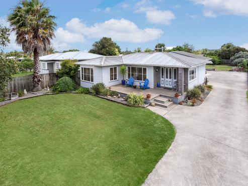 4 Sandspit Road, Waiuku