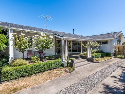 42 Horopito Road, Waikanae