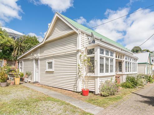 2B Staunton Avenue, Mount Cook