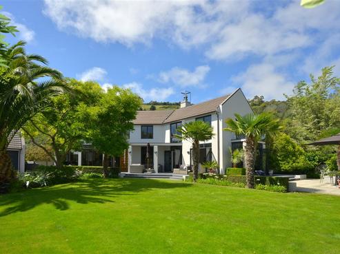1 Moncks Bay Lane, Moncks Bay