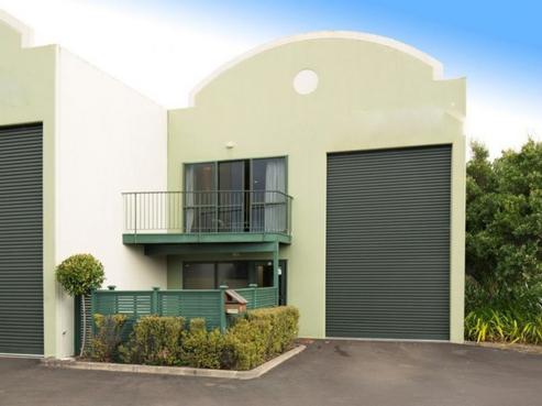6/18 Airborne Road, Rosedale