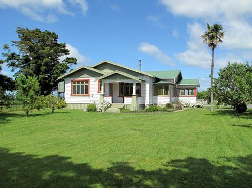 128 Bush Road, Pipiroa