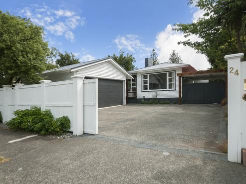 24 Chilton Grove, Central Hutt
