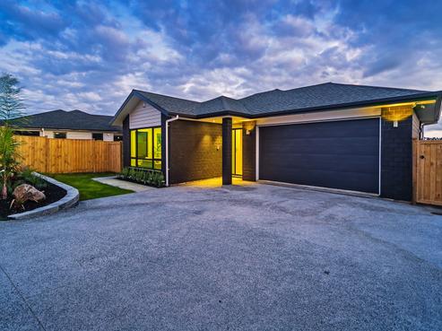114 Pohutukawa Parade, Riverhead