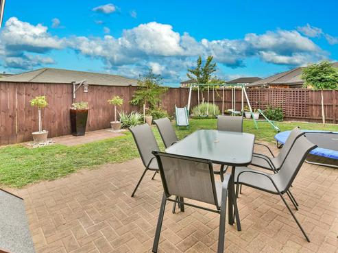 18 Girvan Terrace, Wattle Downs