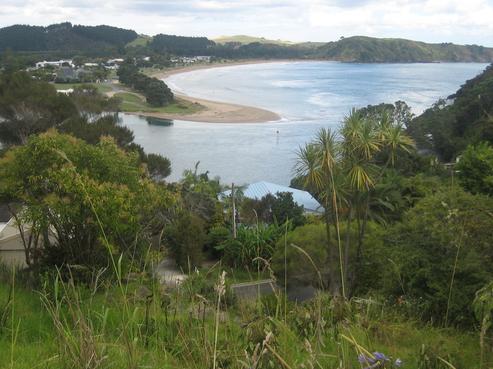 9 Bush Point Road, Cable Bay