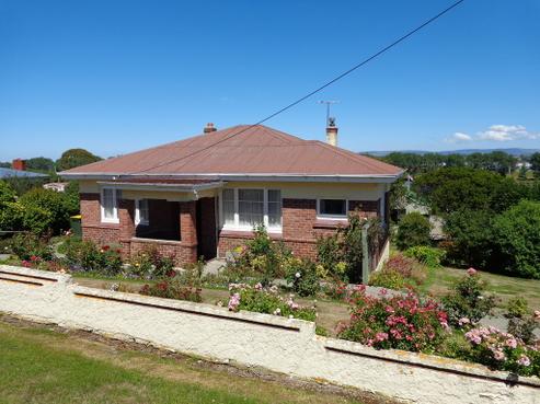 8 Pakefield Street, Balclutha
