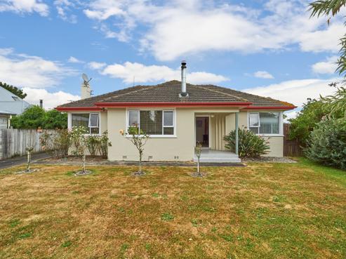 3 Graham Place, West End