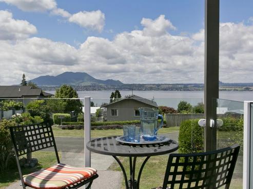14 Isobel Street, Acacia Bay