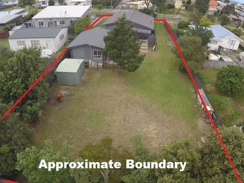 201 Leander Road, Whangamata
