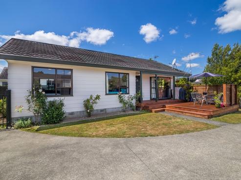 3 Delaware Grove, Totara Park