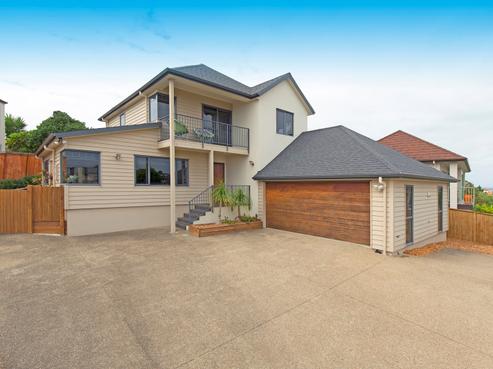223 Alec Craig Way, Gulf Harbour