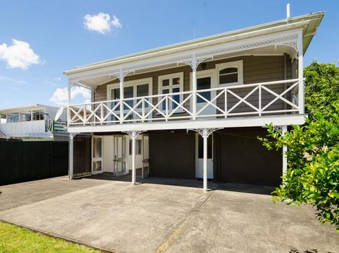 65 Sturges Road, Henderson
