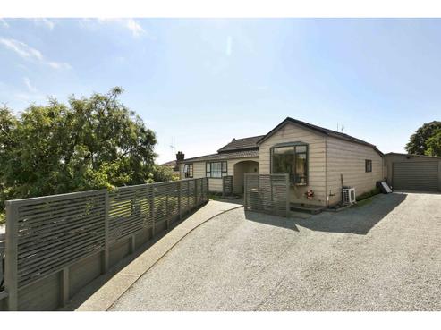 11 Rathmore Street, West End