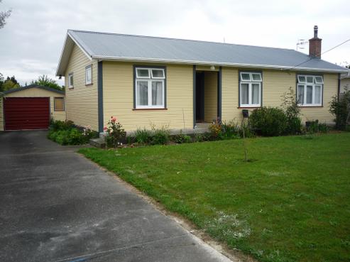 25 Main Street, Marton