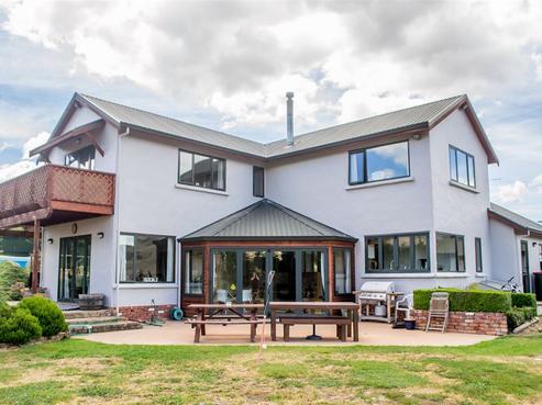 11 Hall Road, Bannockburn