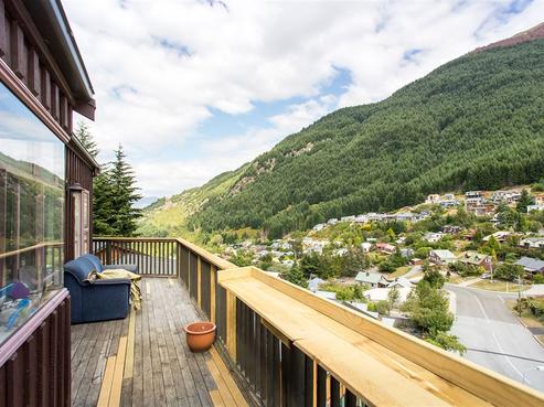 225B Fernhill Road, Fernhill/Sunshine Bay