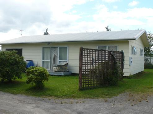 146A Clayton Road, Mangakakahi