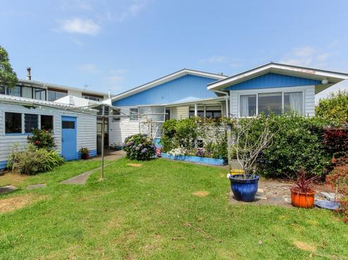 45 High Street East, Waitara