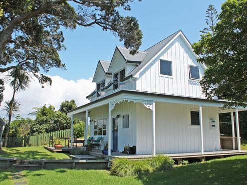 206B Paku Drive, Tairua