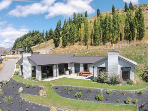 38 Ferry Hill Drive, Lower Shotover