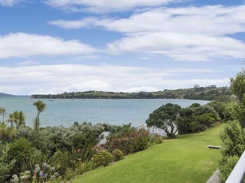 10A The Glade, Algies Bay