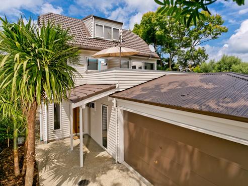 6A Roseberry Avenue, Birkenhead