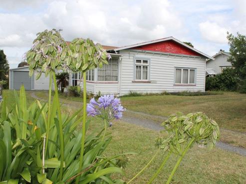 27 Centennial Avenue, Te Aroha