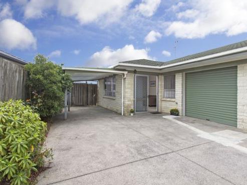 2/74 Prince Regent Drive, Half Moon Bay