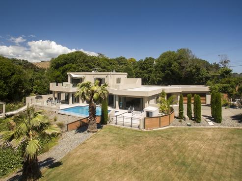 85 Ngarara Road, Waikanae