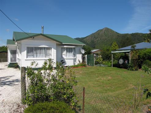 58 Waller Street, Murchison