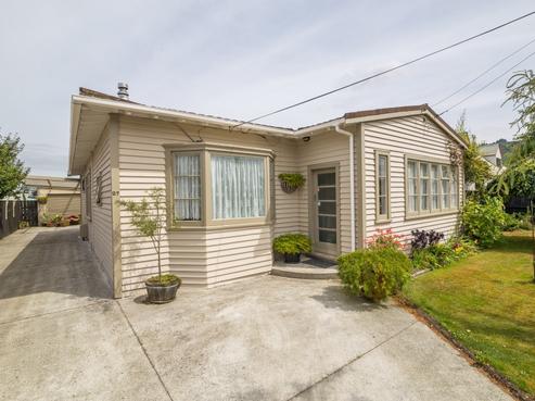 27 Henry Street, Ebdentown