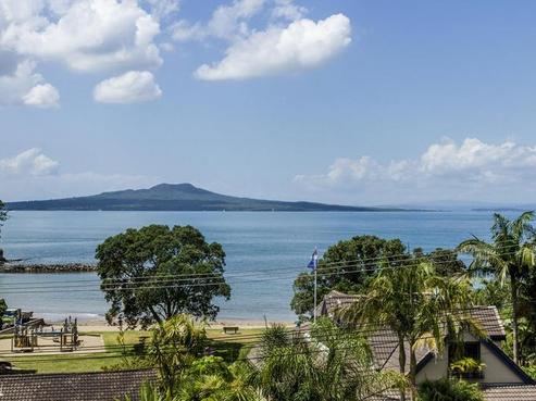70A Beach Road, Castor Bay