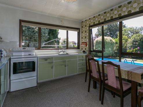 8 Wilkie Place, Greenmeadows