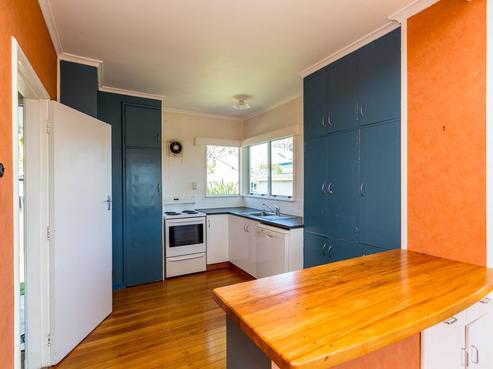 28 Nobs Line, Strandon