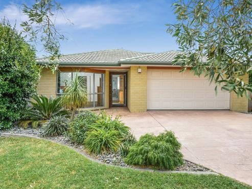 5 Quartley Place, Huntington Park