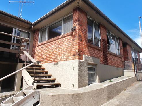 165 North Street, West End