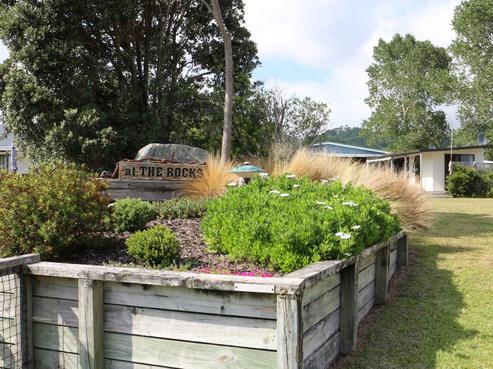 27 Hawk Hill Crescent, Cooks Beach