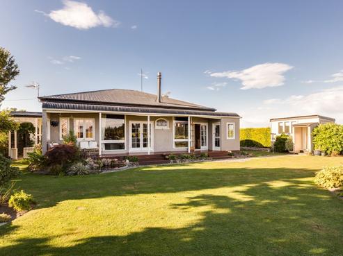 9 Nichols Road, Outram