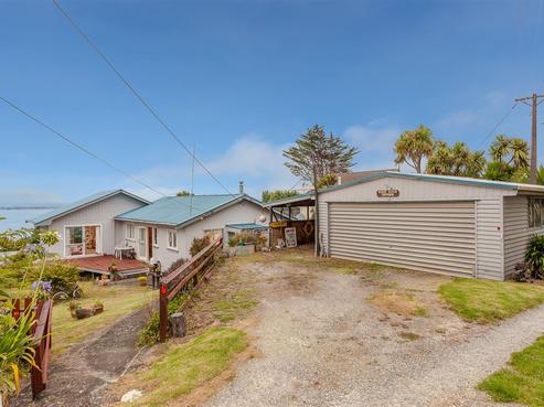 29 Lookout Drive, Laingholm