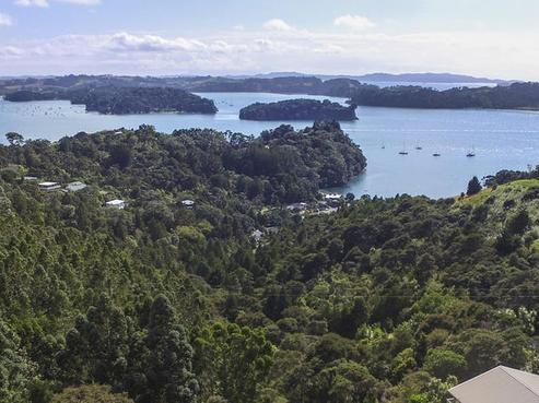 9 Ngarewa Drive, Mahurangi West