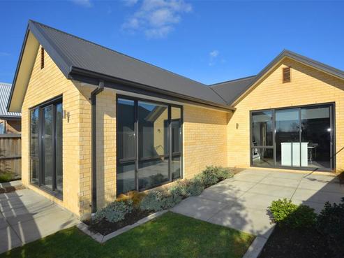 4 Cellars Way, Yaldhurst