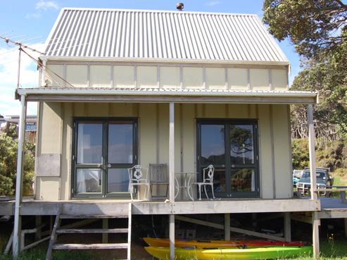 12 Workington Road, Great Barrier Island