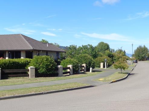 77 Lisland Drive, Kinloch