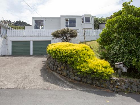 109 Churchill Drive, Crofton Downs