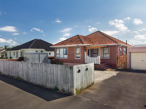 304 Mount Albert Road, Sandringham