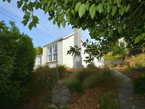 4 Days Road, Lyttelton