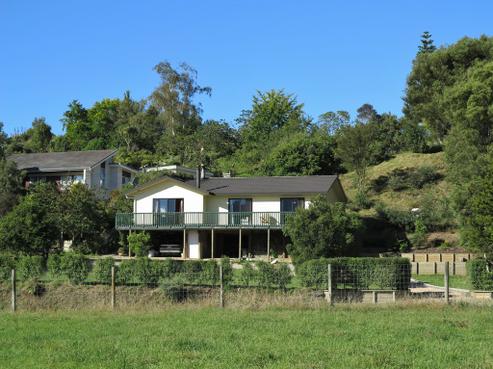 2 Burnside Road, Motupipi